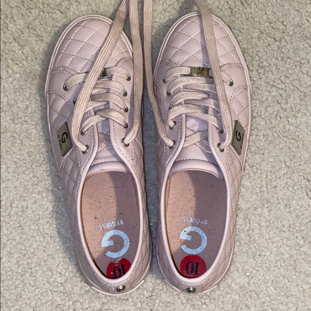 G by guess shoes